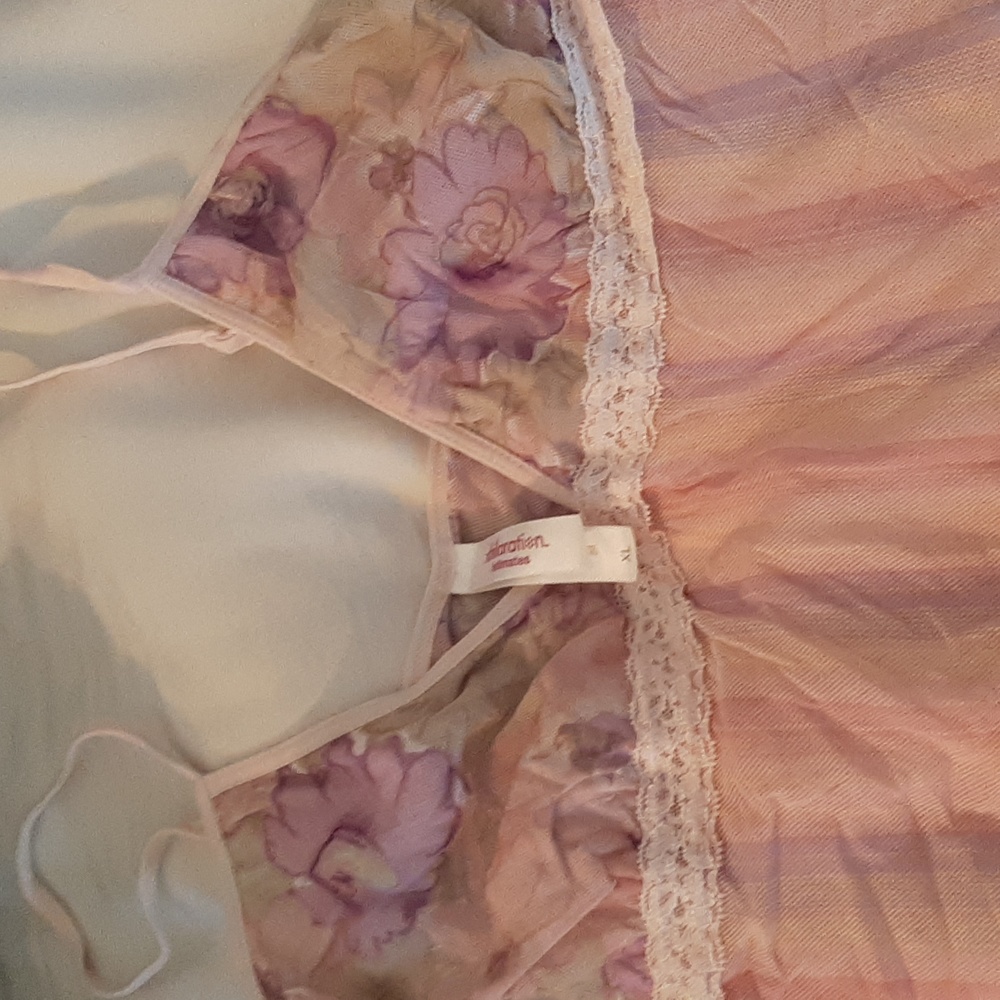 Intimates Size XL - Picture 3 of 5